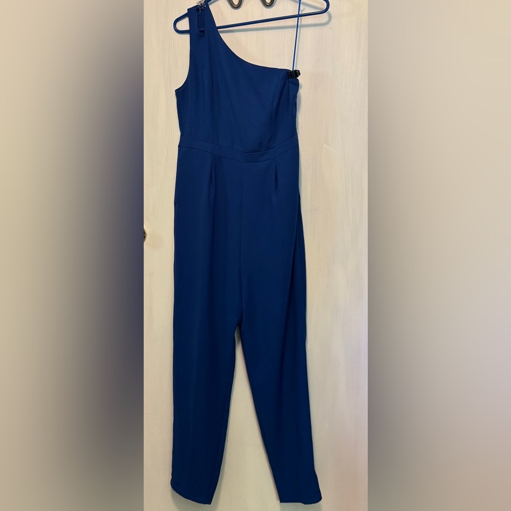 (M) 19 COOPER ST TRUE BLUE ONE SHOULDER w/ Cutout detail Sleeveless JUMPSUIT